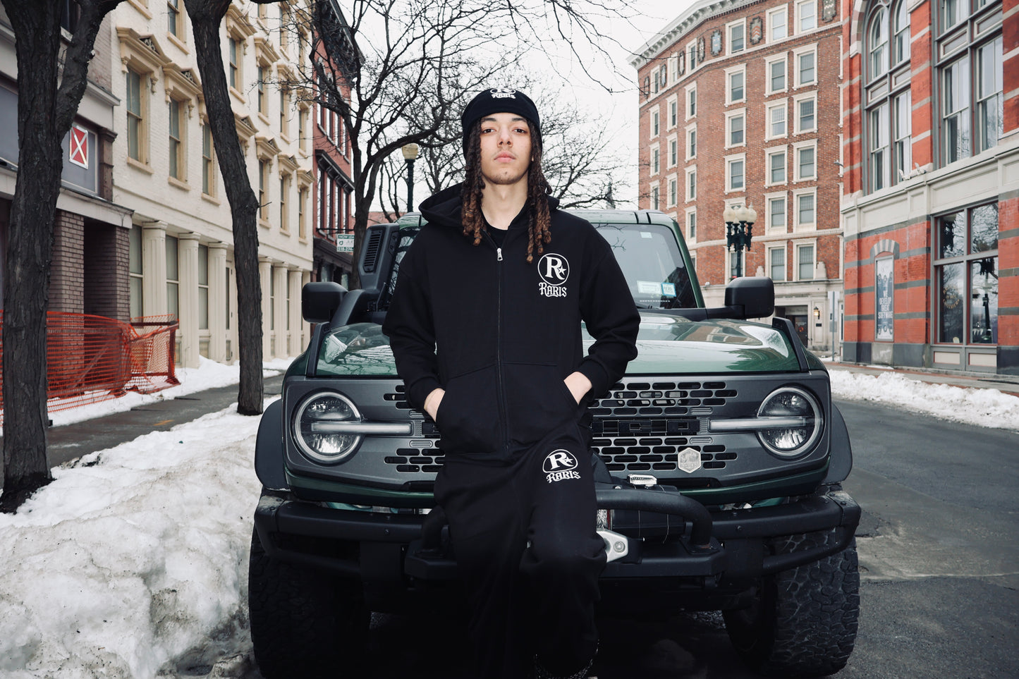RARIS Premium Sweatsuit